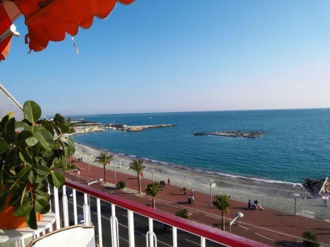 Апартаменты Cros De Cagnes Экстерьер фото